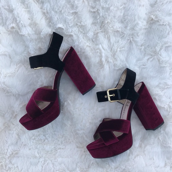 Wine Black Velvet Platform Libby Edelman Sandals - Picture 5 of 7